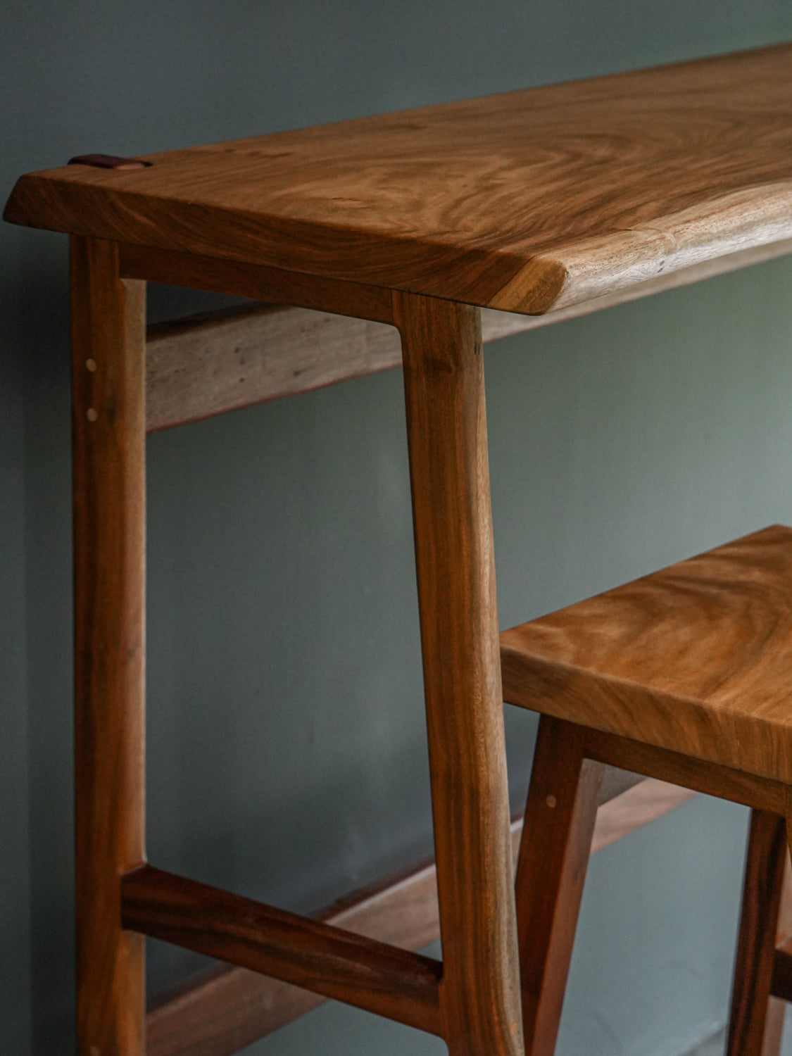 Bough Bar Table_Type 0