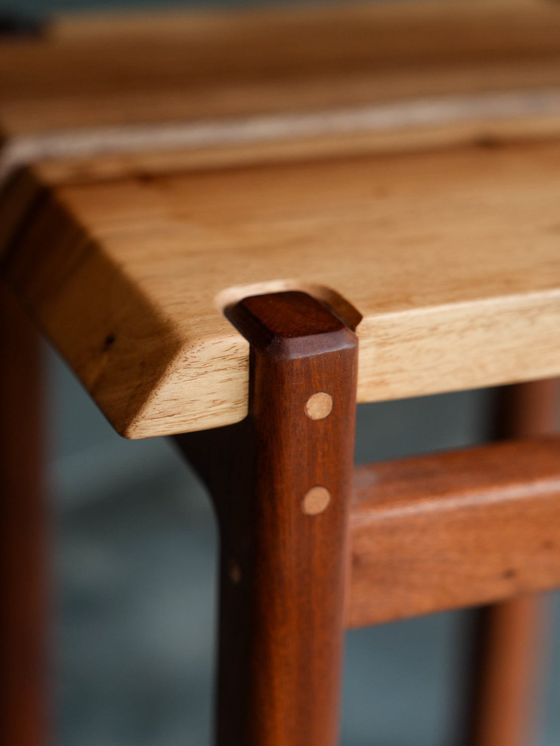 Sprout Stool_Type 0